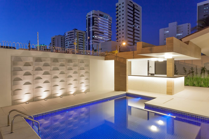 Projeto por Igor Cabral Arquitetura com linha Wave da Solarium